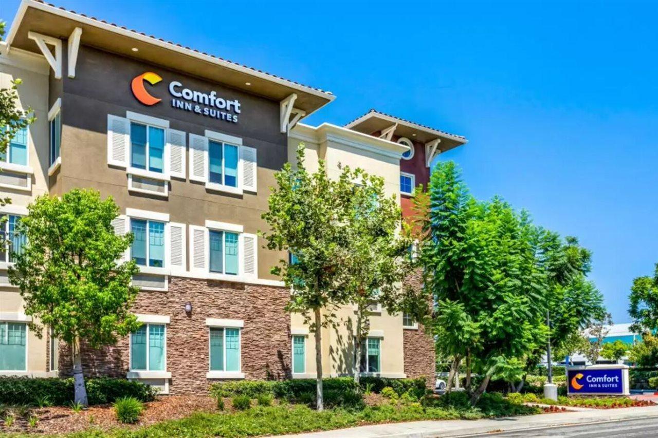 Comfort Inn & Suites Near Ontario Airport Eksteriør bilde