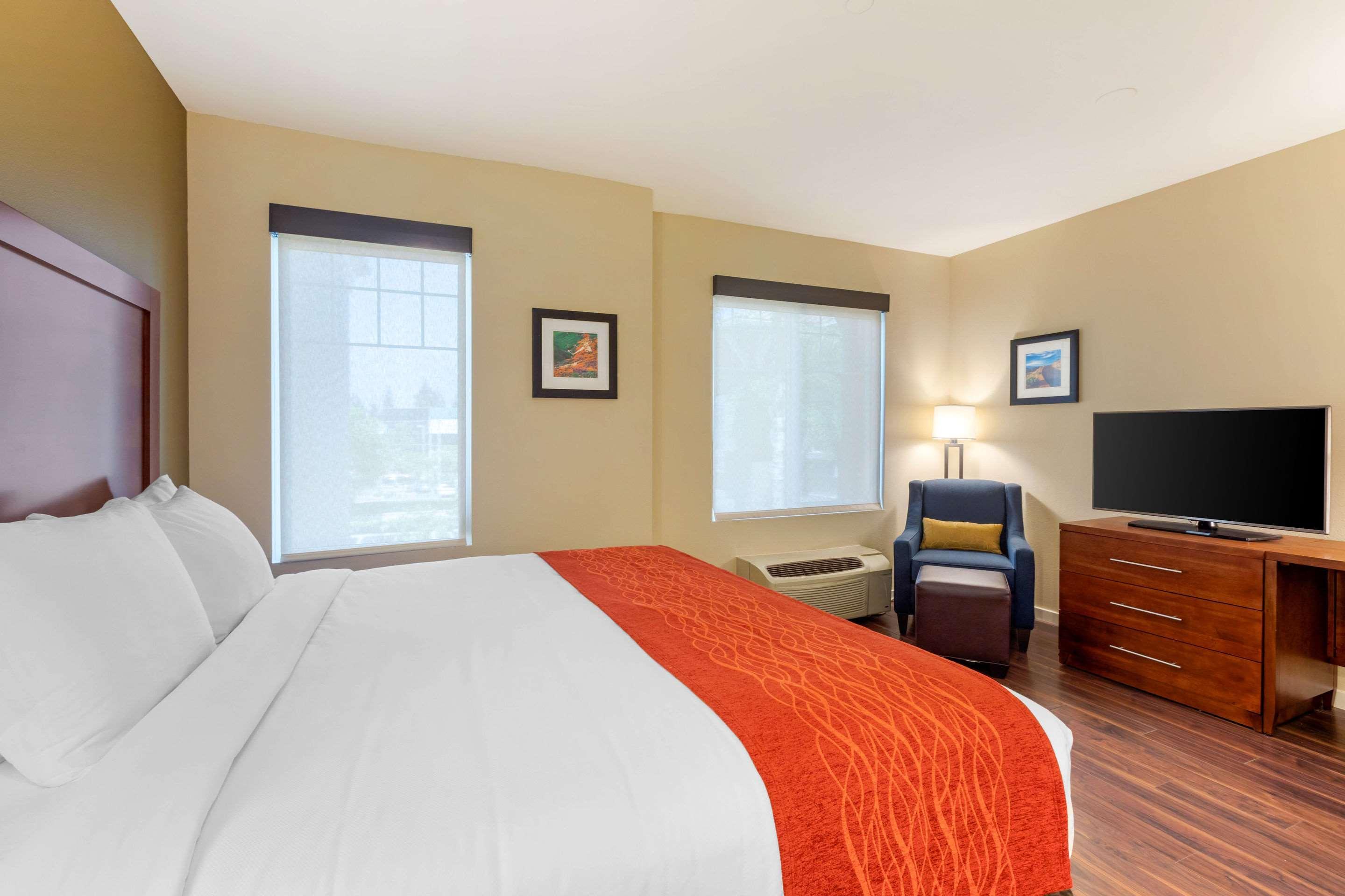 Comfort Inn & Suites Near Ontario Airport Eksteriør bilde