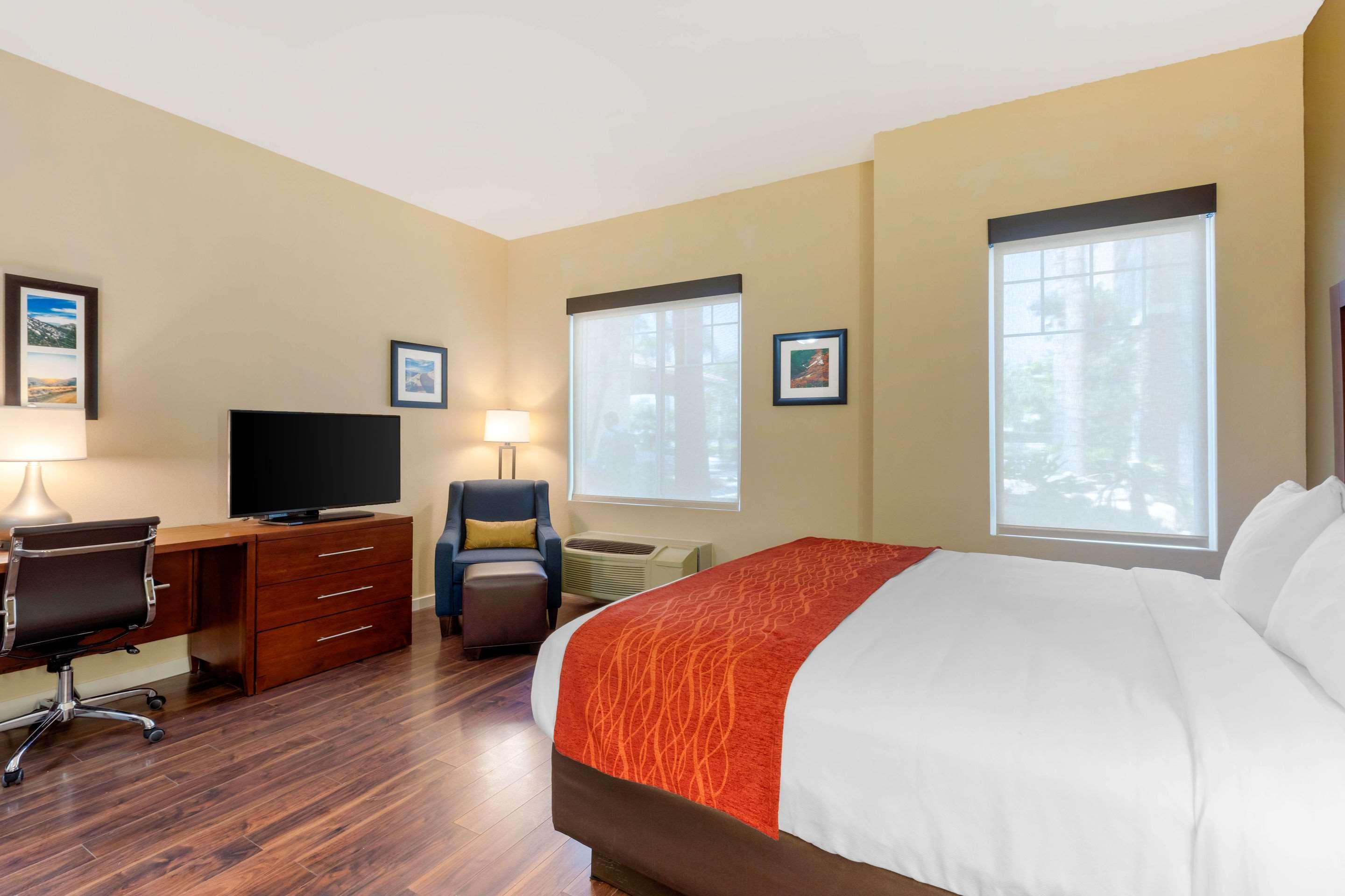 Comfort Inn & Suites Near Ontario Airport Eksteriør bilde