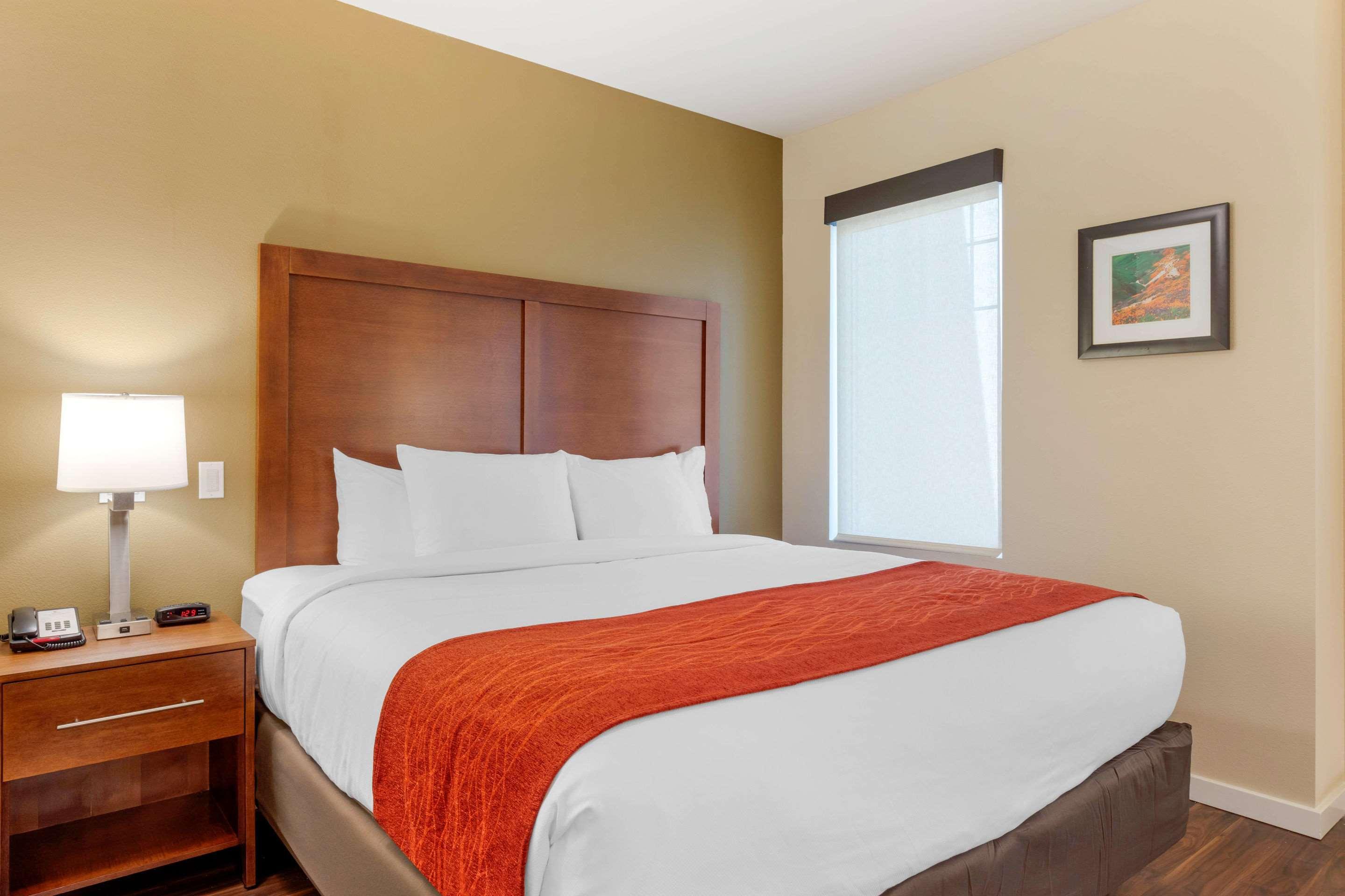 Comfort Inn & Suites Near Ontario Airport Eksteriør bilde