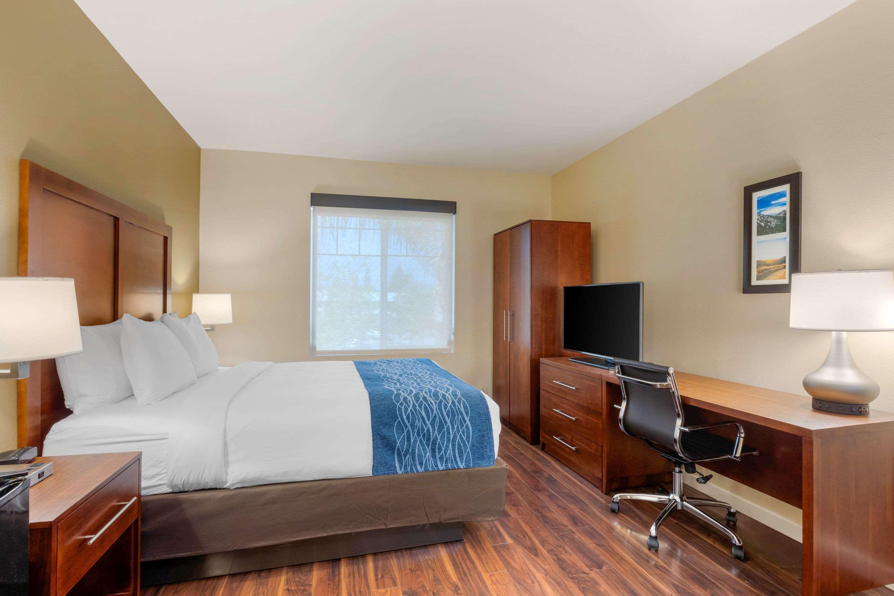 Comfort Inn & Suites Near Ontario Airport Eksteriør bilde