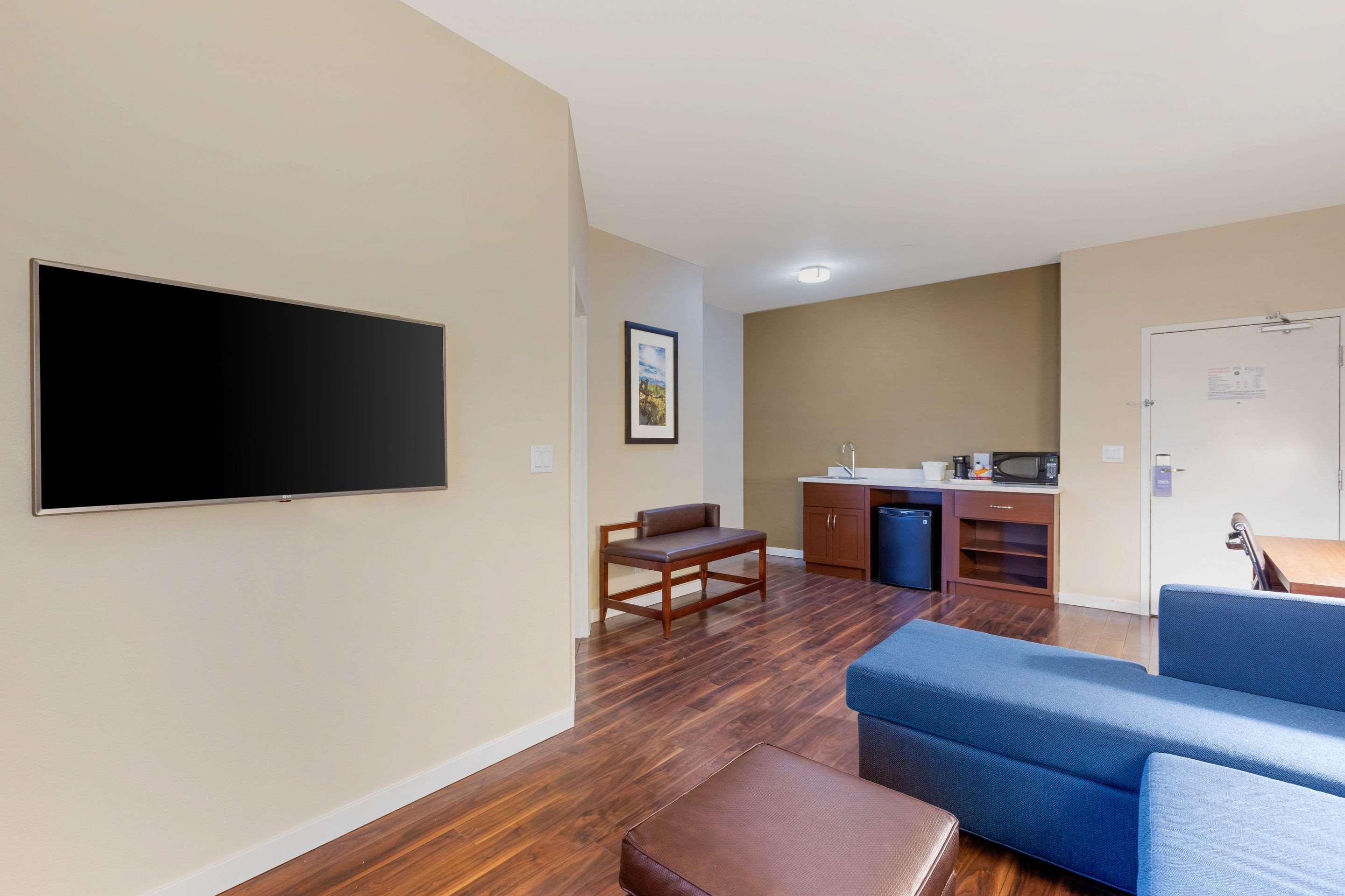Comfort Inn & Suites Near Ontario Airport Eksteriør bilde